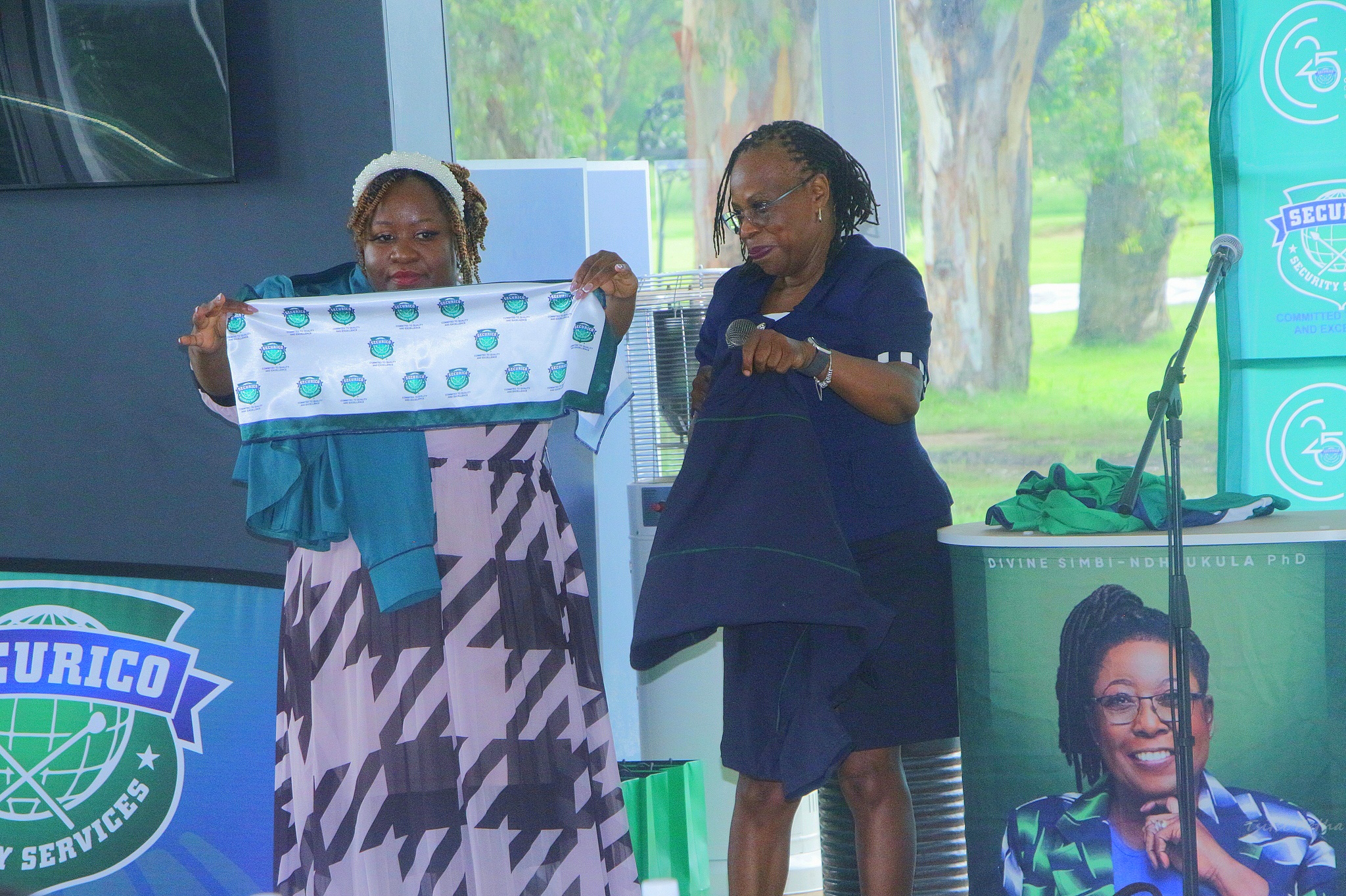 Women Entrepreneurs Shine at WOBT Buyers Breakfast Meeting  